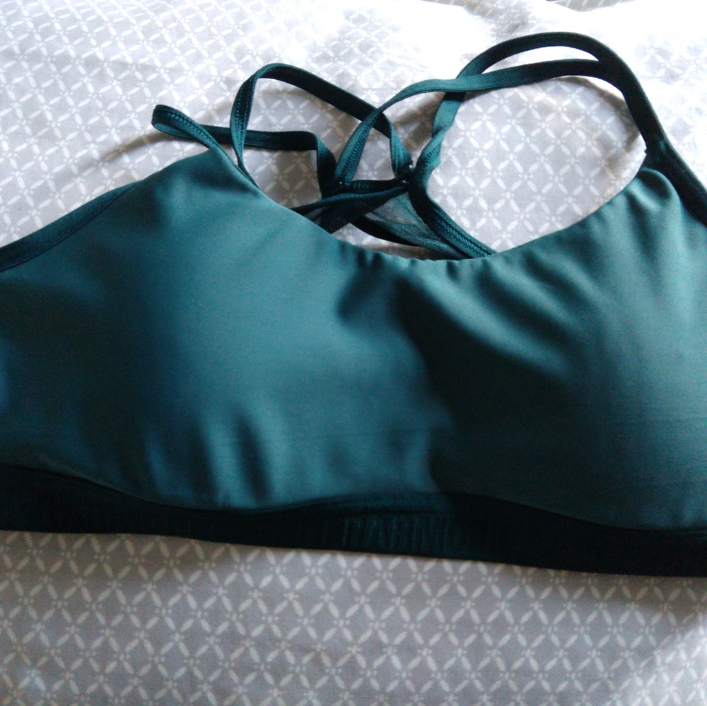 Sports bra